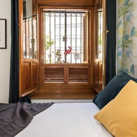 Gomez De Mora Apartman Madrid Kültér fotó