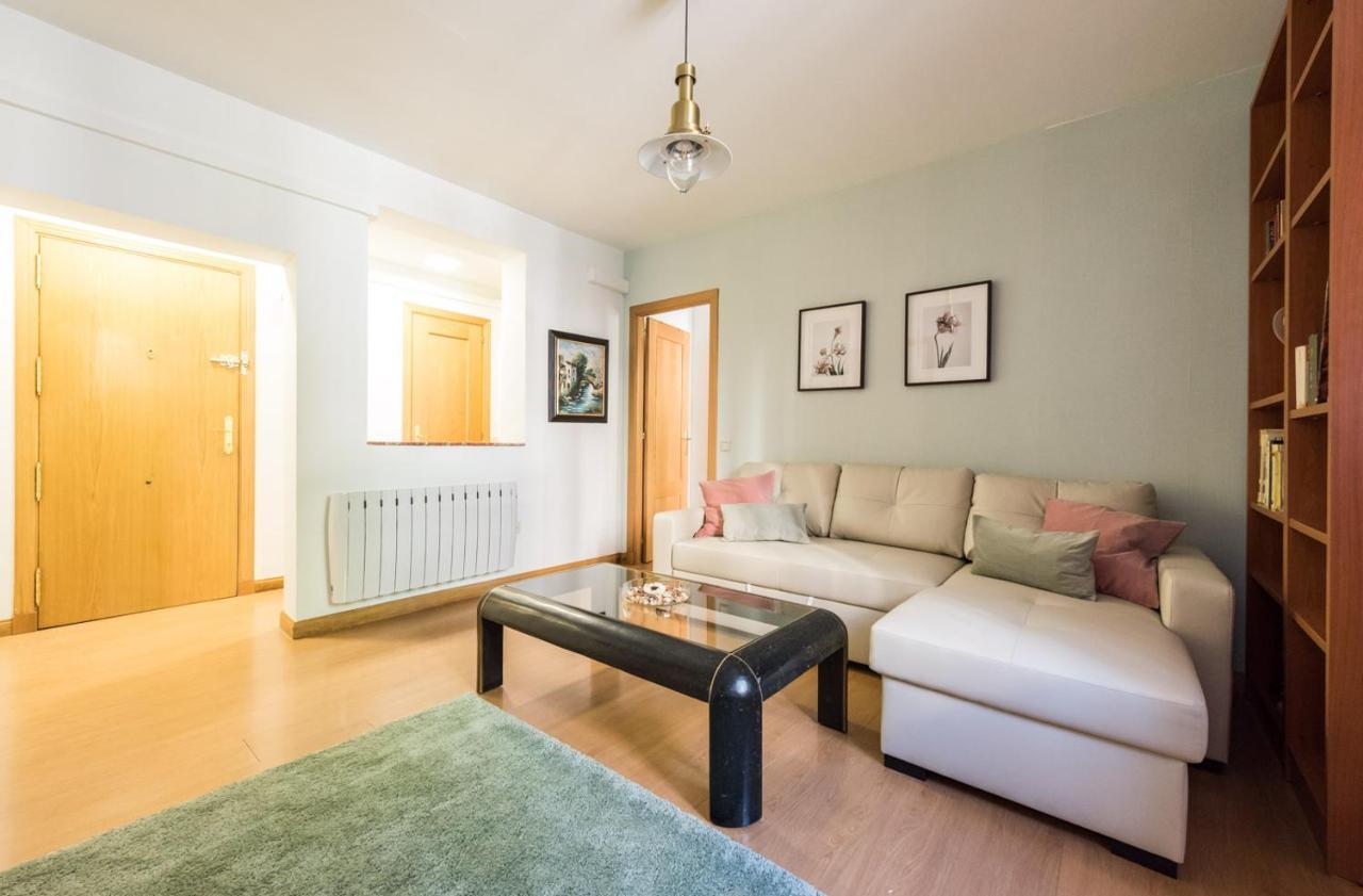 Gomez De Mora Apartman Madrid Kültér fotó