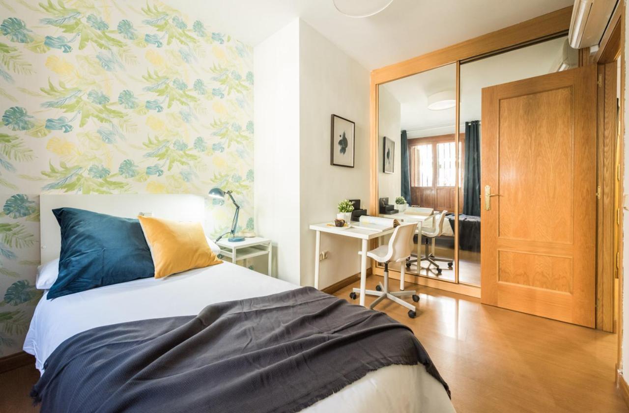 Gomez De Mora Apartman Madrid Kültér fotó